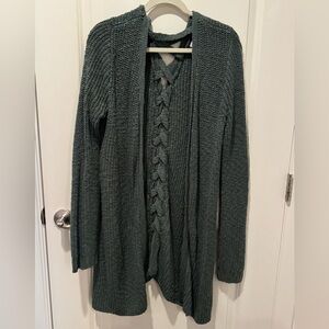 Stitches and Stripes green cross cross back cardigan size Large like new